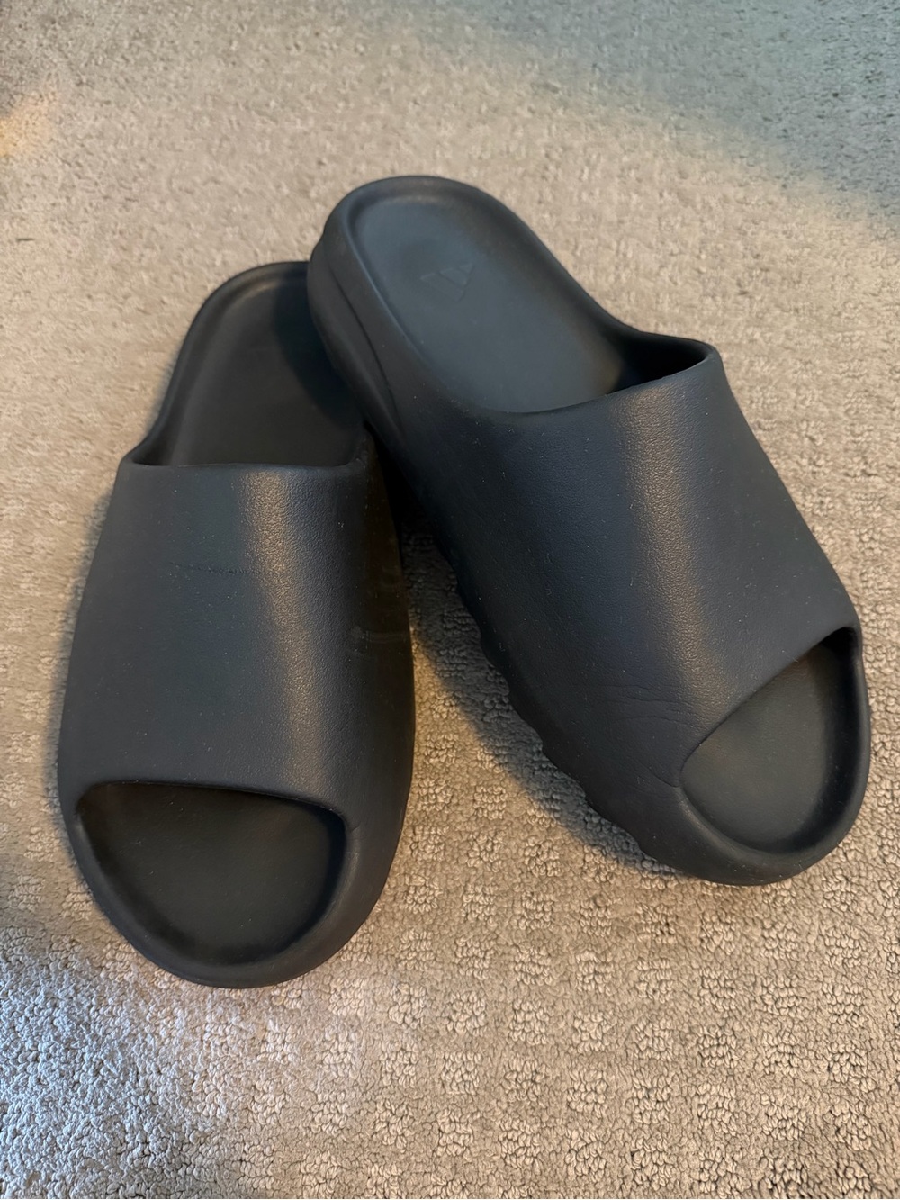 Yeezy Black Slide Sandals 14